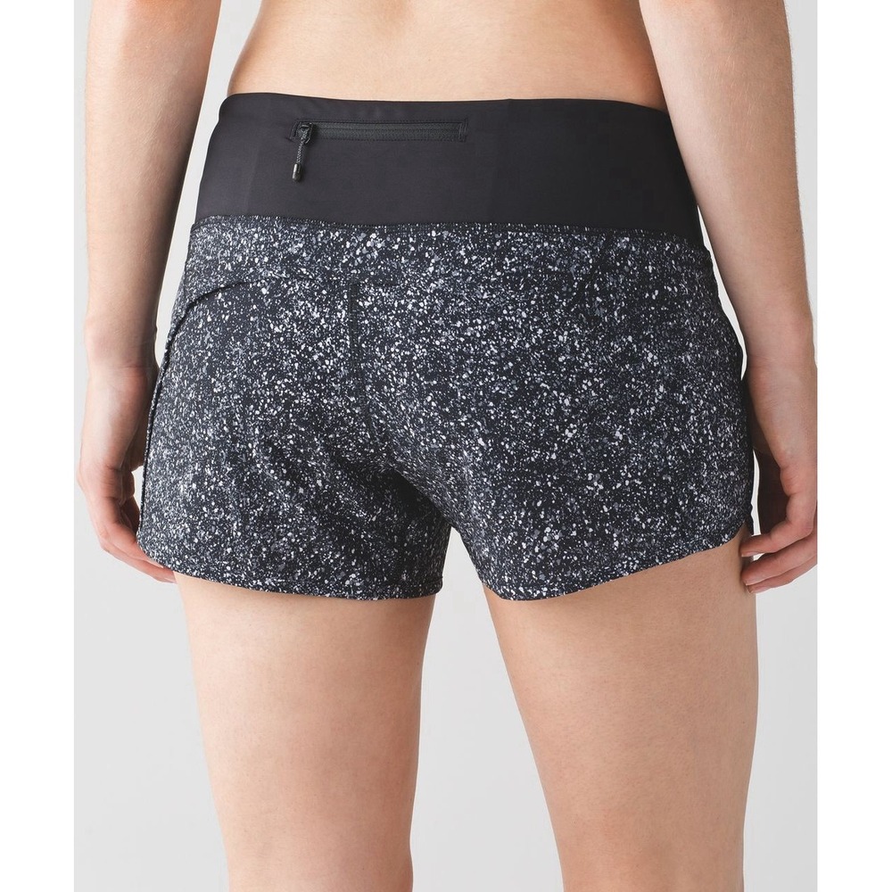 Lululemon Run Times Short Size 8 White Black Splatter Speed Up Swiftly